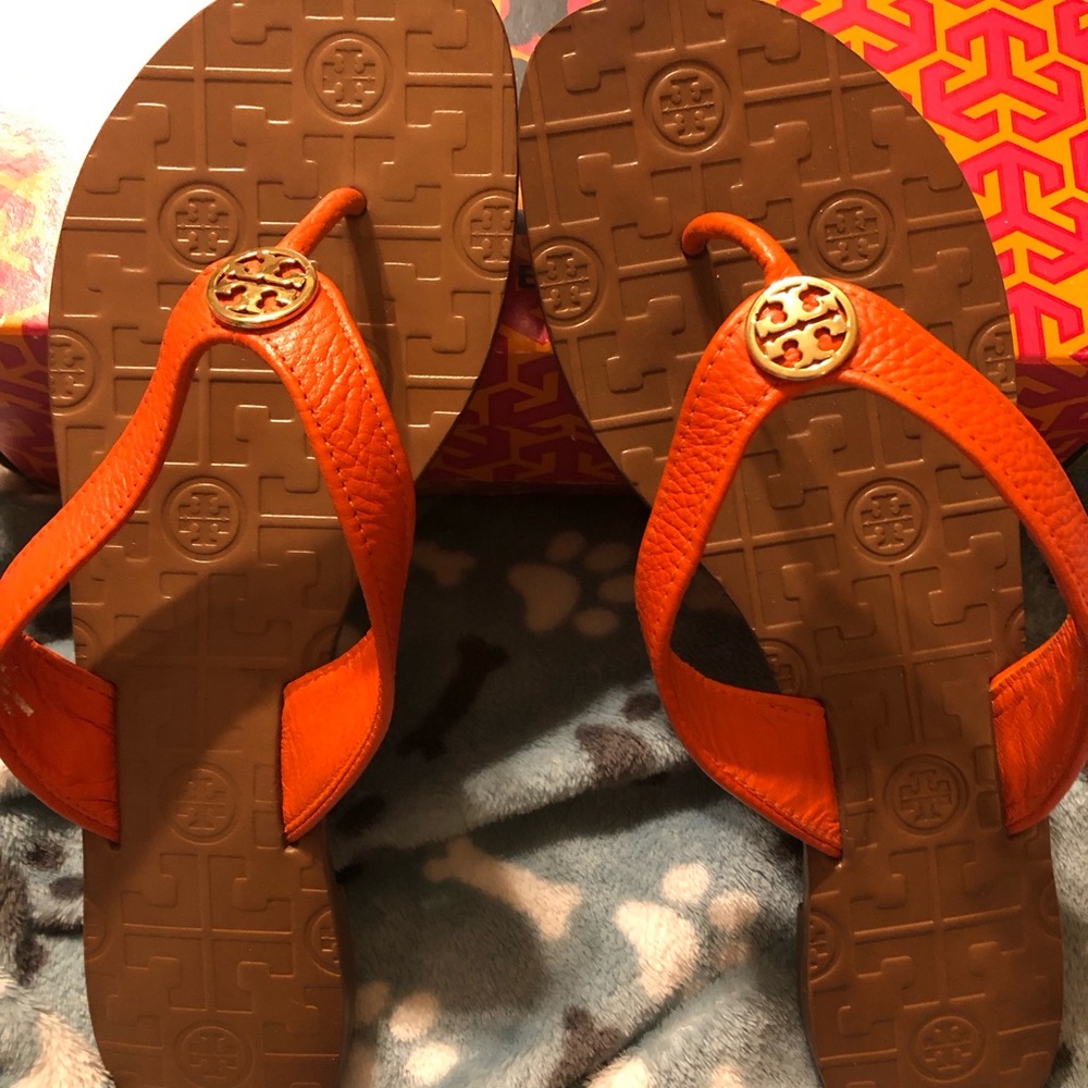 Authentic Tory Burch Thora Leather Sandals - Orange